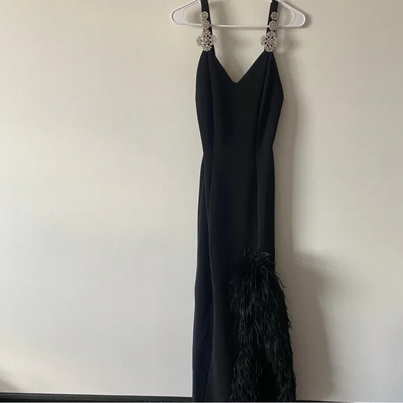 Vintage 90s Lillie Rubin Black Crystal Detailed Strap Feather Slit Evening Gown - Picture 8 of 17